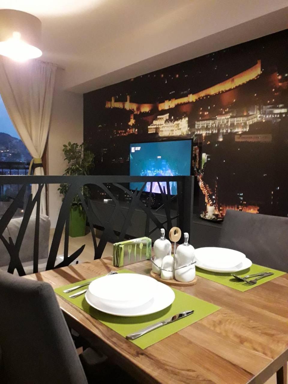 Gabriela & Marjan Luxury Self Check-In Flatiron Apartment Skopje Exterior photo